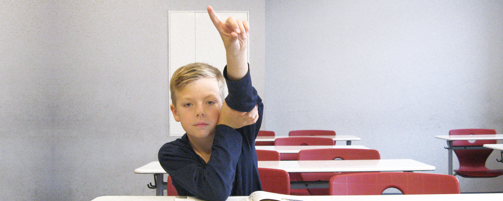 Schulmöbel